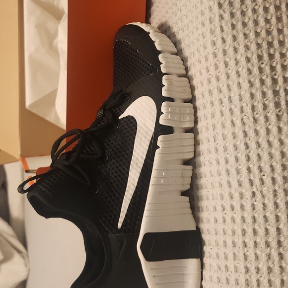 Nike metcon free work out shoes - Picture 7 of 8